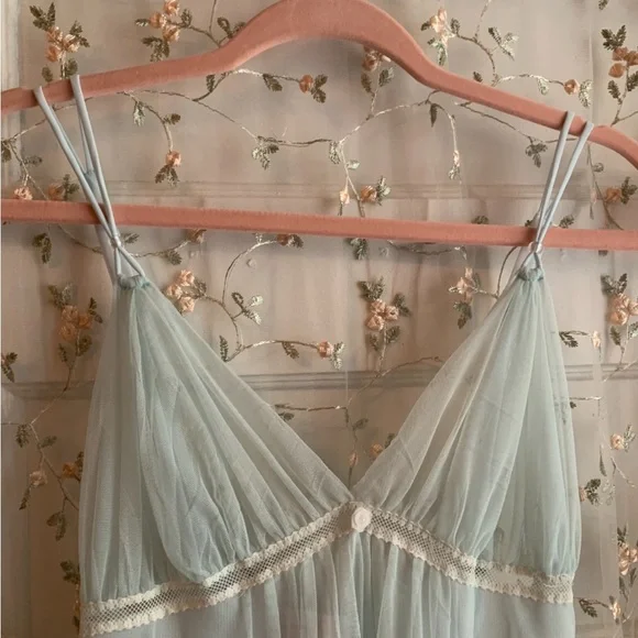 vintage oscar de la renta light blue sheer chemise - Picture 4 of 6